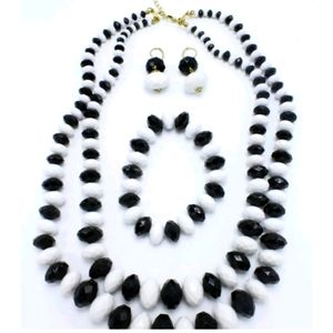 New Necklace ❤️ Bracelet & Earrings set